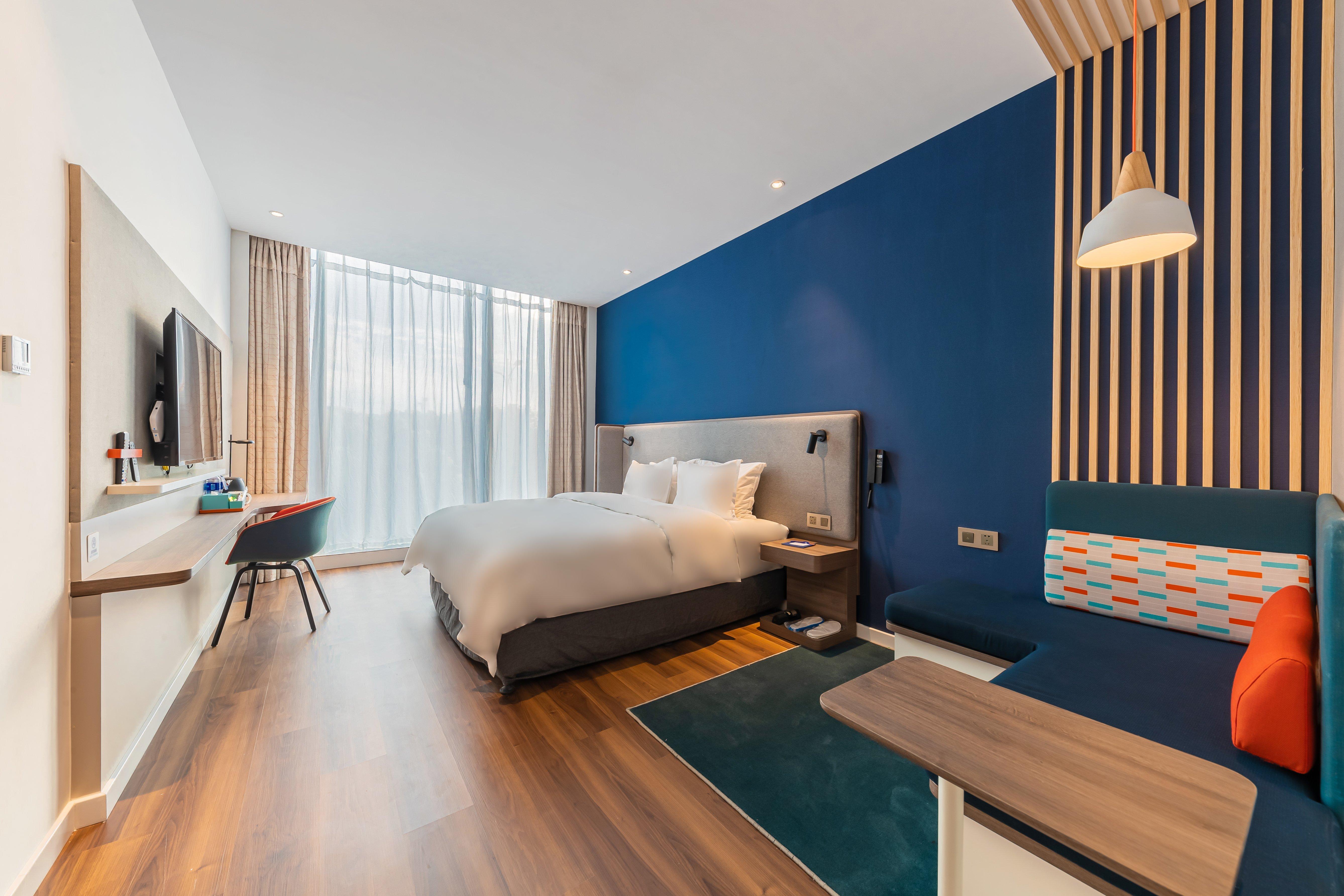 Holiday Inn Express Yichang Riverside By Ihg Exterior photo