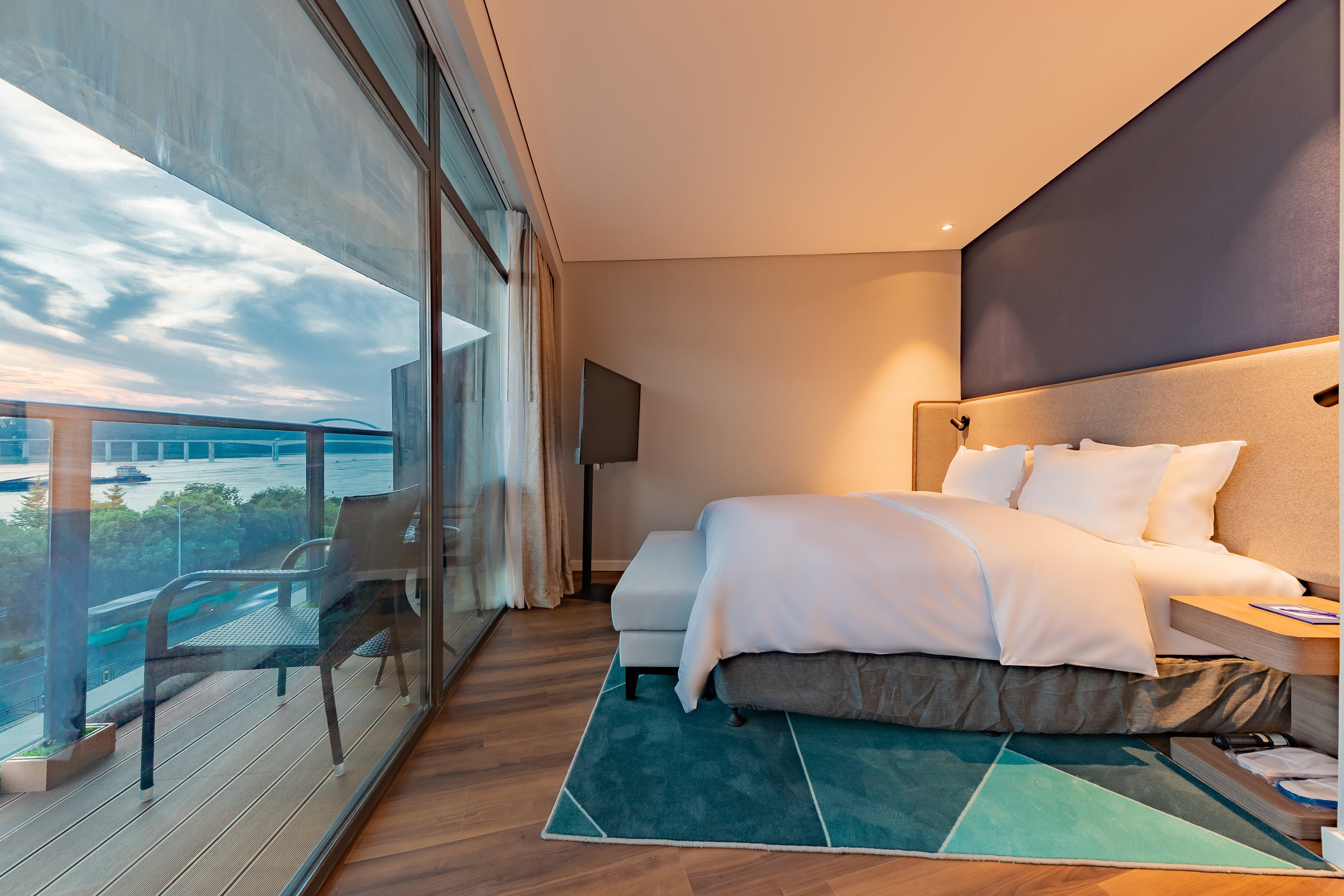 Holiday Inn Express Yichang Riverside By Ihg Exterior photo